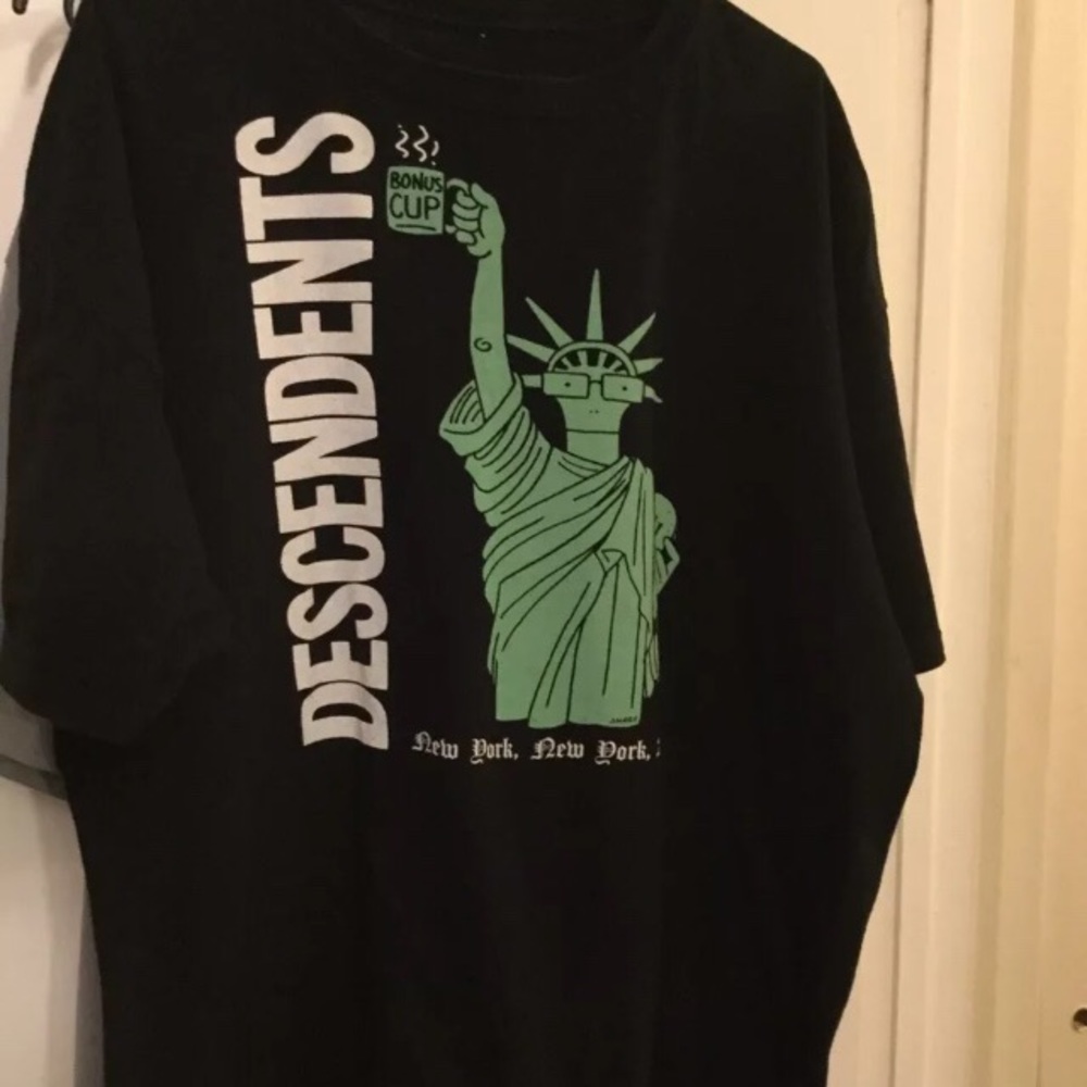 Men’s 2X Descendents NYC tee punk